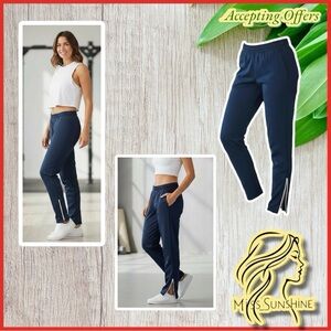 ADIDAS NEW -Sz XS - Climalite W Squad pants - conavy white -leg zipper - pockets